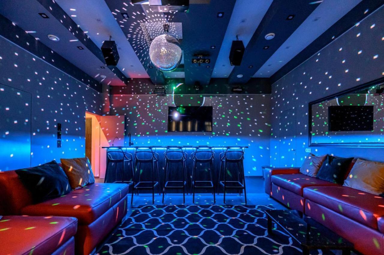 Party Luxury 3Br Sea View Apartment In Arcadia Одеса Екстериор снимка